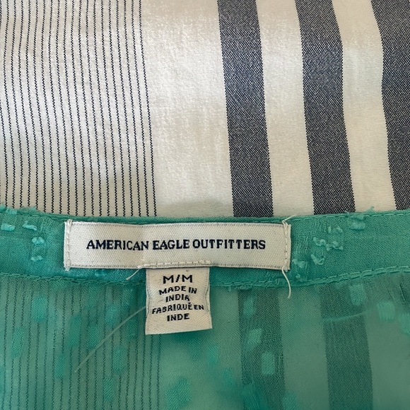 Women sheer green blouse Size Medium - Picture 3 of 5